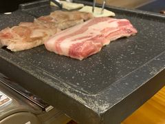 五花肉厚切-咕咕站韩国料理(紫金港店)