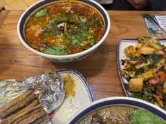 -云阿蛮云南生烫牛肉米线(奉贤路店)