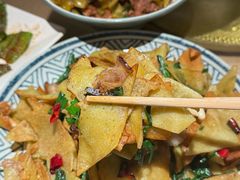 -霄汉牛三鲜湖北砂锅菜(万松园2店)