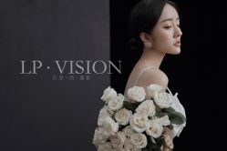 -乐派诗婚纱摄影