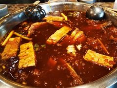 -肖肖酸萝卜鱼火锅(总店)