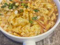 -今鲜源酒店·海鲜锅贴青岛菜(新湛路店)
