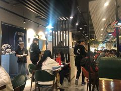 大堂-陕味食族(西小口路店)