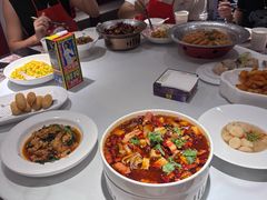 -巴特餐饮6加1音乐餐吧·新疆菜