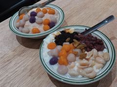 白雪芋泥丸子-堂屋糖水店(愚园店)