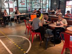 大堂-肯德基(孝陵卫地铁站店)