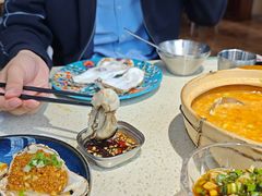 -蚝堡·生蚝海鲜烧烤物种起源•海肠捞饭(刘公岛店)