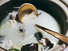 -蜜桃餐厅·伴山(湖滨商业街店)