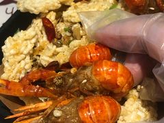 -巴厘龙虾·榜首油焖大虾(音乐学院·沿江酒馆店)