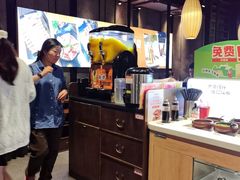 -呷哺呷哺 小火锅 (浦东新欧尚超市店)