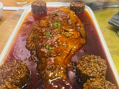 鱼米之乡-苹果树下艺术餐厅(宋庄店)