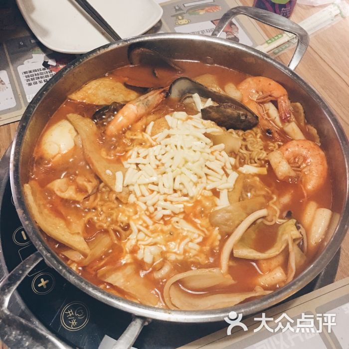 泰一格韩国年糕火锅(地王广场店)海鲜火锅图片 - 第1张