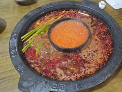 -黄潇洒老火锅(九眼桥宏济巷店)