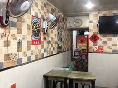 -望江门227龙虾馆