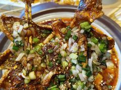 -街角等你.大连海鲜烧烤(西安路店)