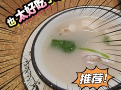 -正宗鸡饭粤香酒家(朱村店)