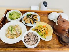 -雪梅月子中心(华侨城店)