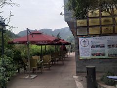 -楠柏弯休闲山庄(梨花溪店)