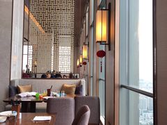 靠窗位-嘉定凯悦·咖啡厅