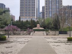 -唐山抗震纪念碑广场