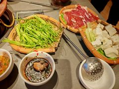 -阿婆情腊排骨火锅·野生菌季(古城旗舰店)