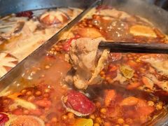 -湊湊火锅·茶憩(新中关购物中心店)