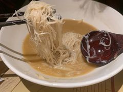 -荣家黄鱼面(前滩太古里店)