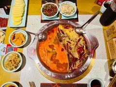 -麻辣英雄重庆火锅(二城广场店)