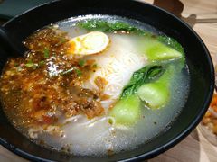 -小魔童·鲜切牛肉粉(时尚天河东区店)