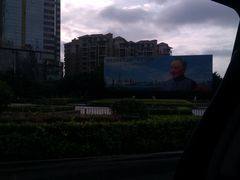-荔枝公园-小平画像广场