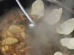 -三里屯土灶炖公鸡地锅鸡(江东店)