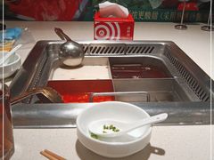 -海底捞火锅鲜切牛肉主题店(长寿路店)
