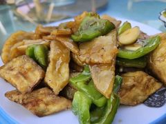 -李哥海鲜烧烤家常菜(孔雀城店)