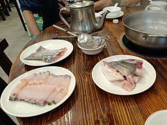 -正能量脆肉鲩火锅