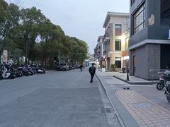 -锦秋路-停车场