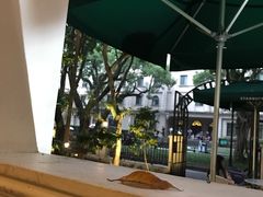 -星巴克臻选(广州沙面店)