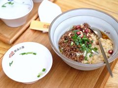 -呼啦面馆·头牌豌杂面(爱琴海店)