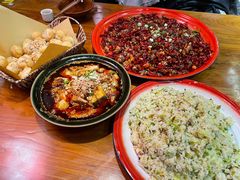 -先启半步颠·川菜小炒