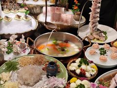 -得意咚瓜·顺德鱼生·冬瓜火锅(深圳首店)