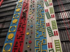 -极限PLAY运动娱乐新世界·团建派对表演休闲馆·室内高空游乐园