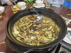 -菌海森林·非遗野生菌火锅(西山区滇池路摩根道店)