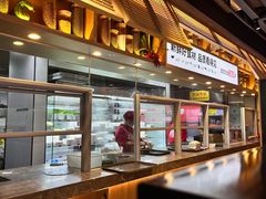 -季季红火锅(柳州城中万达二店)