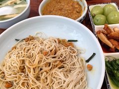 -裕兴记•蟹黄面馆(人民广场店)