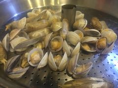 -虾弄弄海派小龙虾·牛羊蝎子火锅