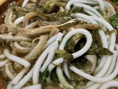 -花溪牛肉粉(八鸽岩店)