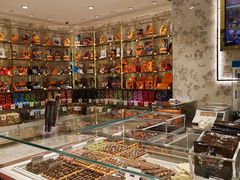 面包甜点陈列柜-VENCHI 闻绮(北京国贸商城店)