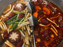 -湊湊火锅·茶憩(新中关购物中心店)