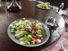 牛油果沙拉-Local泰莲庭(虹鳟鱼店)