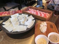 -辣伍鲜毛肚老火锅(元一店)