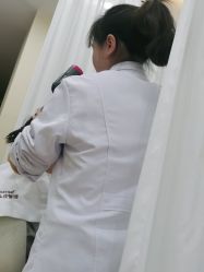 -菩叶脱发白发中心
